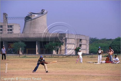 INDIA (PUNJAB) - CHANDIGARH - citt interamente progettata da Le Corbusier negli anni '50