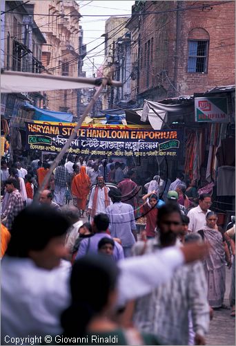 INDIA (UTTAR PRADESH) - Haridwar - citt di pellegrinaggio sulle rive del Gange - Bara Bazaar