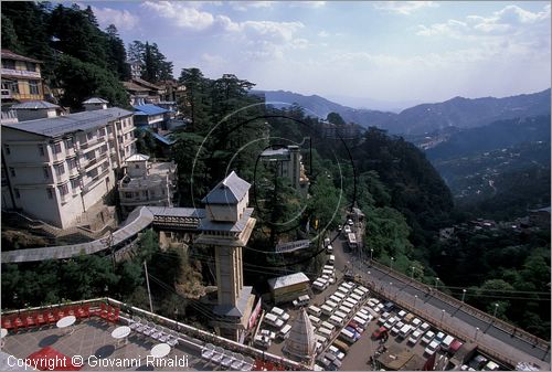 INDIA (HIMACHAL PRADESH) - SHIMLA - veduta del borgo