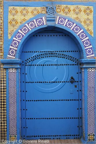 MAROCCO - MAROC - MOROCCO - ESSAOUIRA - particolare di un portale nella medina
