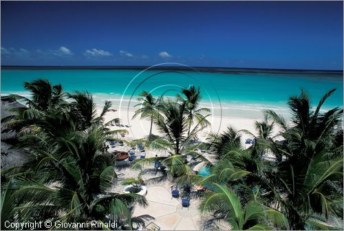 MEXICO - YUCATAN - (Playa del Carmen) - la spiaggia dell'Hotel Punta Maroma a nord della cittadina