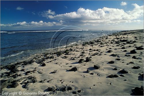 LA REUNION (Indian Ocean) - St.Gilles-Les-Bains sulla costa occidentale - la spiaggia di Boucan Canot