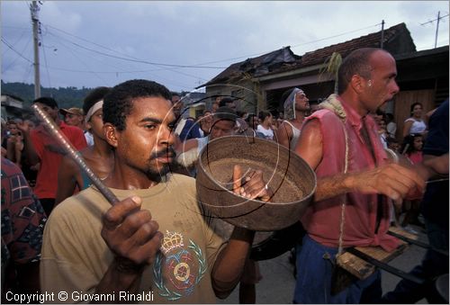 CUBA - Baracoa - festa popolare