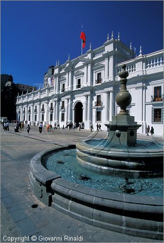 CILE - CHILE - Santiago del Cile - la Moneda
