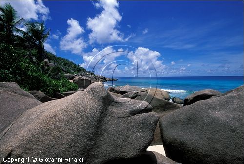 SEYCHELLES (Indian Ocean) - La Digue Island - Petite Anse