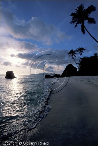 SEYCHELLES (Indian Ocean) - La Digue Island - Anse Source d'Argent