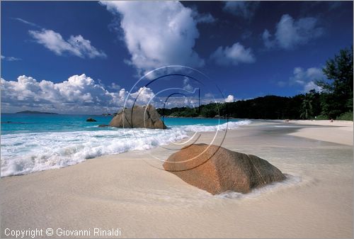 SEYCHELLES (Indian Ocean) - PRASLIN ISLAND - Anse Lazio