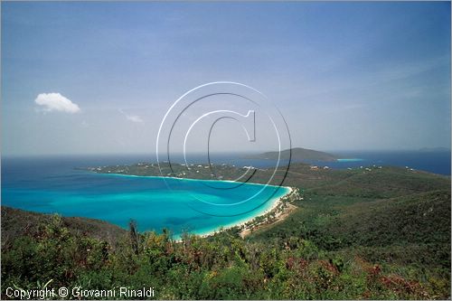 CARAIBI - ISOLE VERGINI AMERICANE - ISOLA DI ST.THOMAS - veduta di Magens Bay