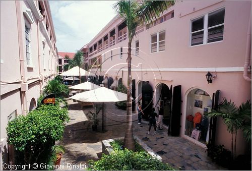 CARAIBI - ISOLE VERGINI AMERICANE - ISOLA DI ST.THOMAS - Charlotte Amalie - Palm Passage