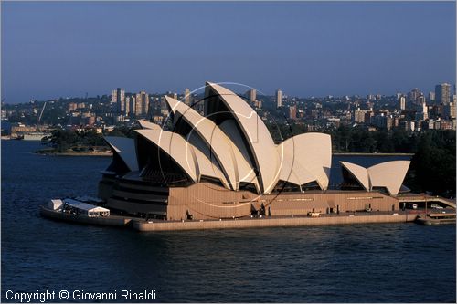 AUSTRALIA - SYDNEY - veduta dell'Opera House dall'Harbour Bridge