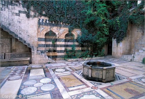 SYRIA - Hama nella Valle dell'Oronte - Palazzo e Museo Azem