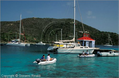 CARAIBI - ISOLE VERGINI BRITANNICHE - MARINA CAY