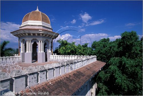 CUBA - Cienfuegos - Palacio de Valle del 1913 dell'architetto veneziano Alfredo Colli, all'interno un ristorante