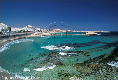 TUNISIA - Monastir - veduta della costa a sud del porto