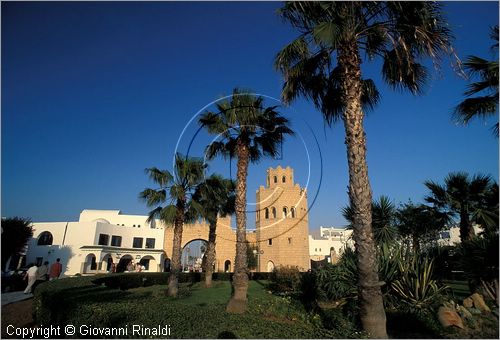TUNISIA - El Kantaoui - ingresso del porto