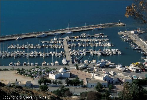 TUNISIA - SIDI BOU SAID - il porto turistico
