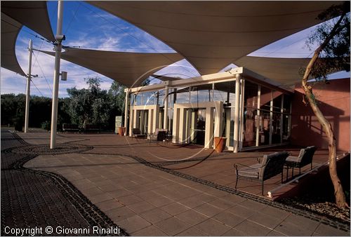 AUSTRALIA CENTRALE - Uluru Kata Tjuta National Park - Ayres Rock Resort