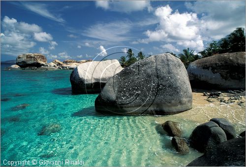 CARAIBI - ISOLE VERGINI BRITANNICHE - ISOLA DI VIRGIN GORDA - Spring Bay