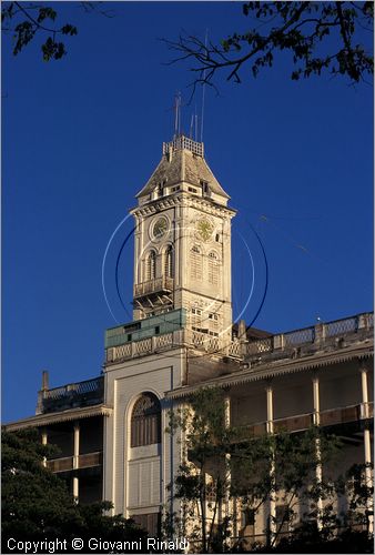 TANZANIA - ZANZIBAR  (Oceano Indiano) - Stone Town - il palazzo Beit El Ajaib costruito nel 1883 sui giardini Jamituri